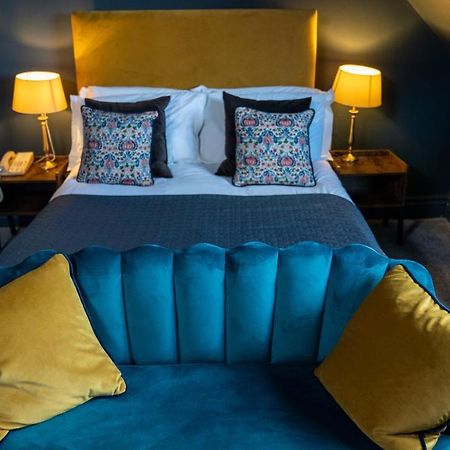 Colwall Park - Hotel, Bar & Restaurant Грейт Малвърн Екстериор снимка