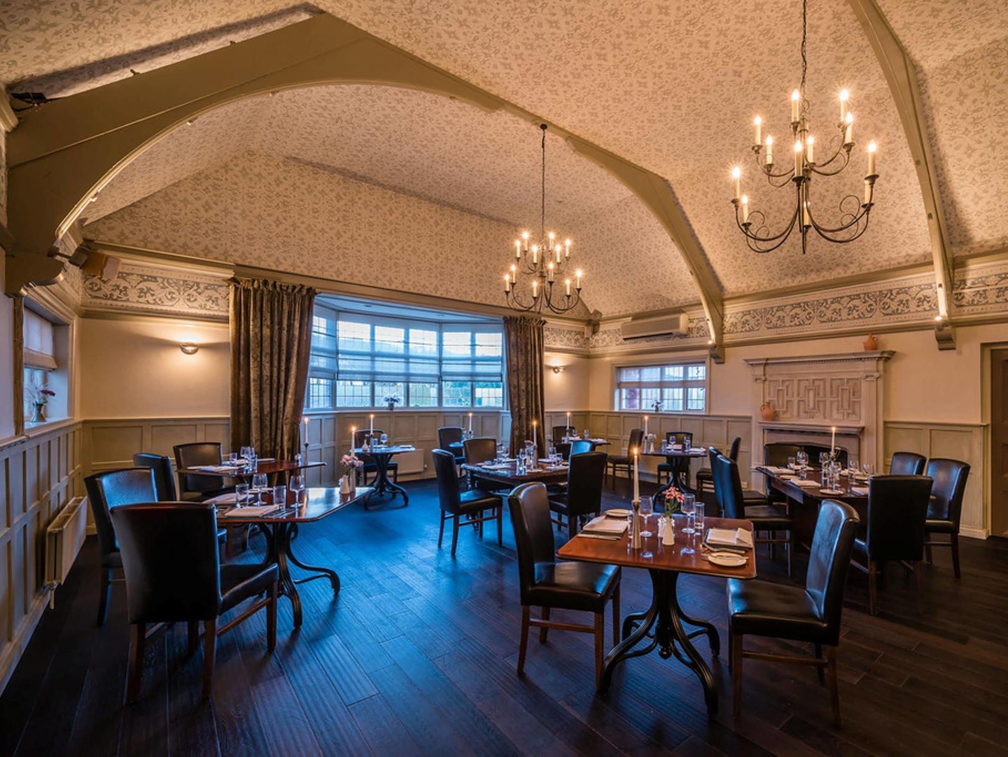 Colwall Park - Hotel, Bar & Restaurant Грейт Малвърн Екстериор снимка